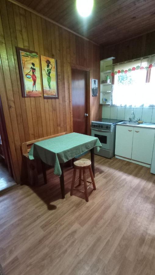 Hostal Casa Damasco Ancud Eksteriør billede